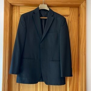 Haggar Men’s Black Pinstripe Suit Black Gray 38R